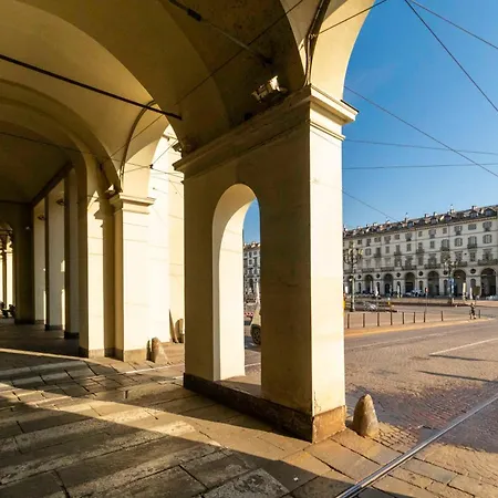 Daire Il Salotto Di In Piazza Vittorio Veneto By House Collection *