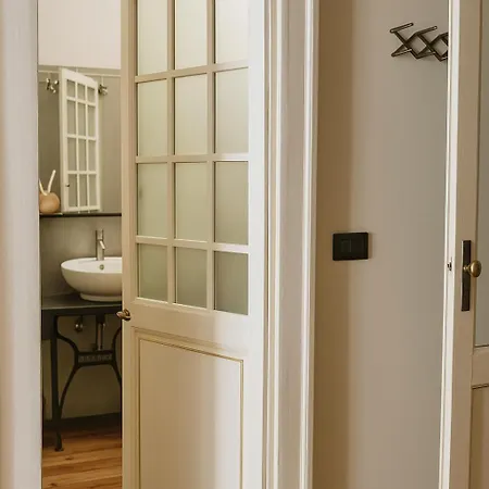 Il Salotto Di In Piazza Vittorio Veneto By House Collection Διαμέρισμα *